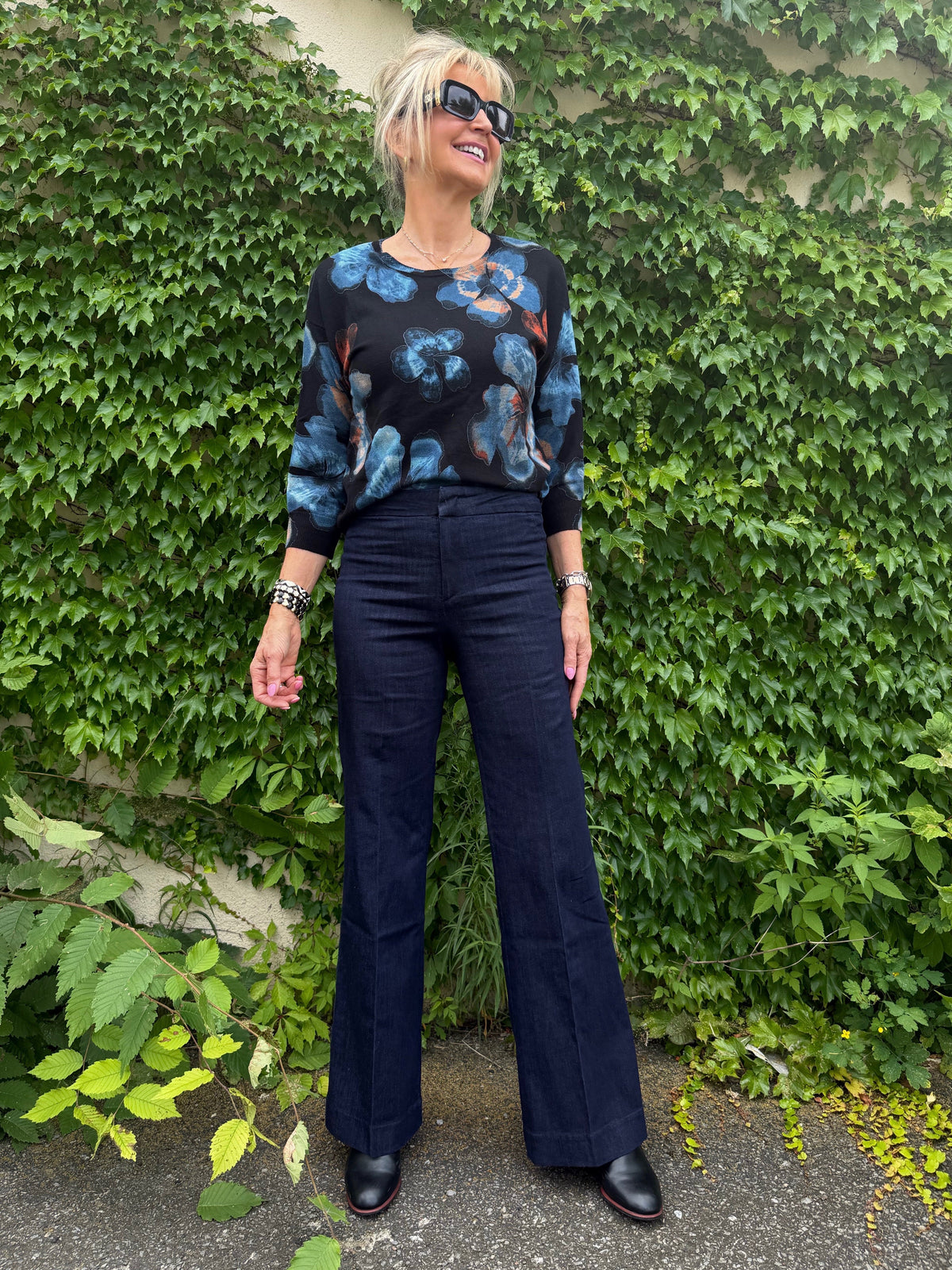 Ultimate High Rise Wide Leg Jean | R286