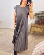 Minerva - Timeless Comfort Dress