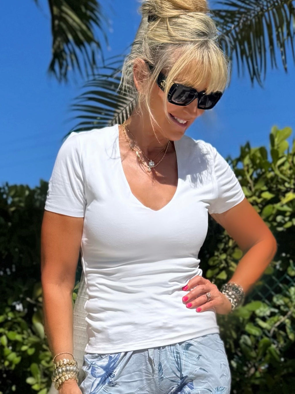 Cotton V-Neck Tee | T318