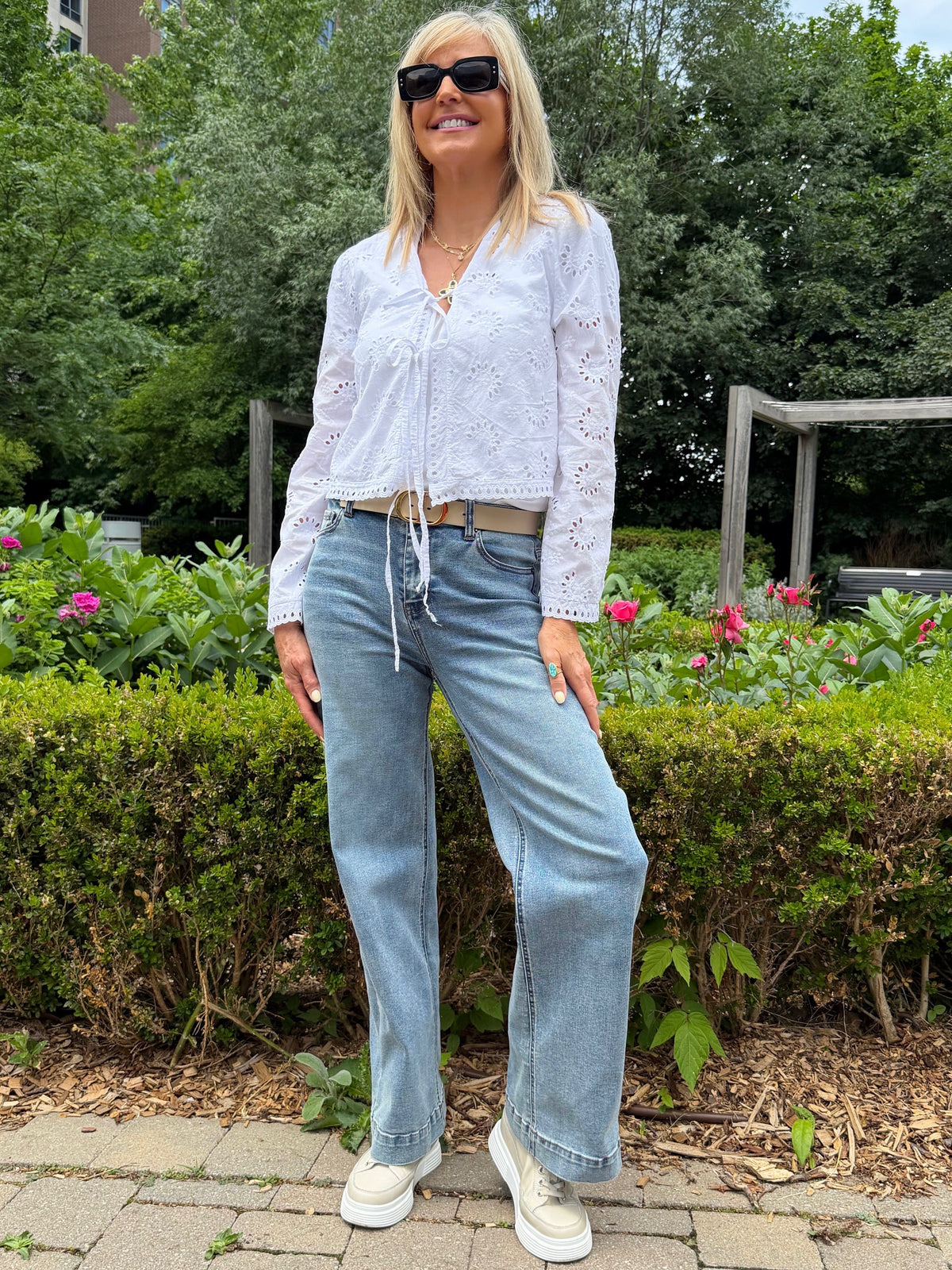Flattering High Rise Wide Leg Jean | JN219