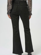 Classic High-Rise Flared Jean | R202