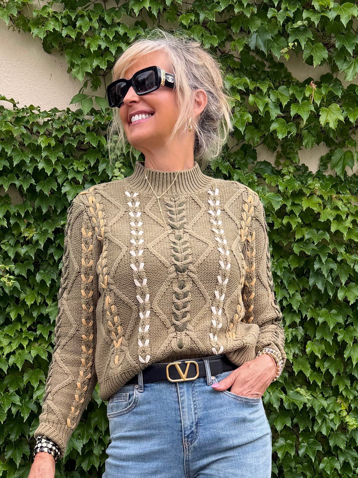 Contrast Cable Knit Sweater | SW262