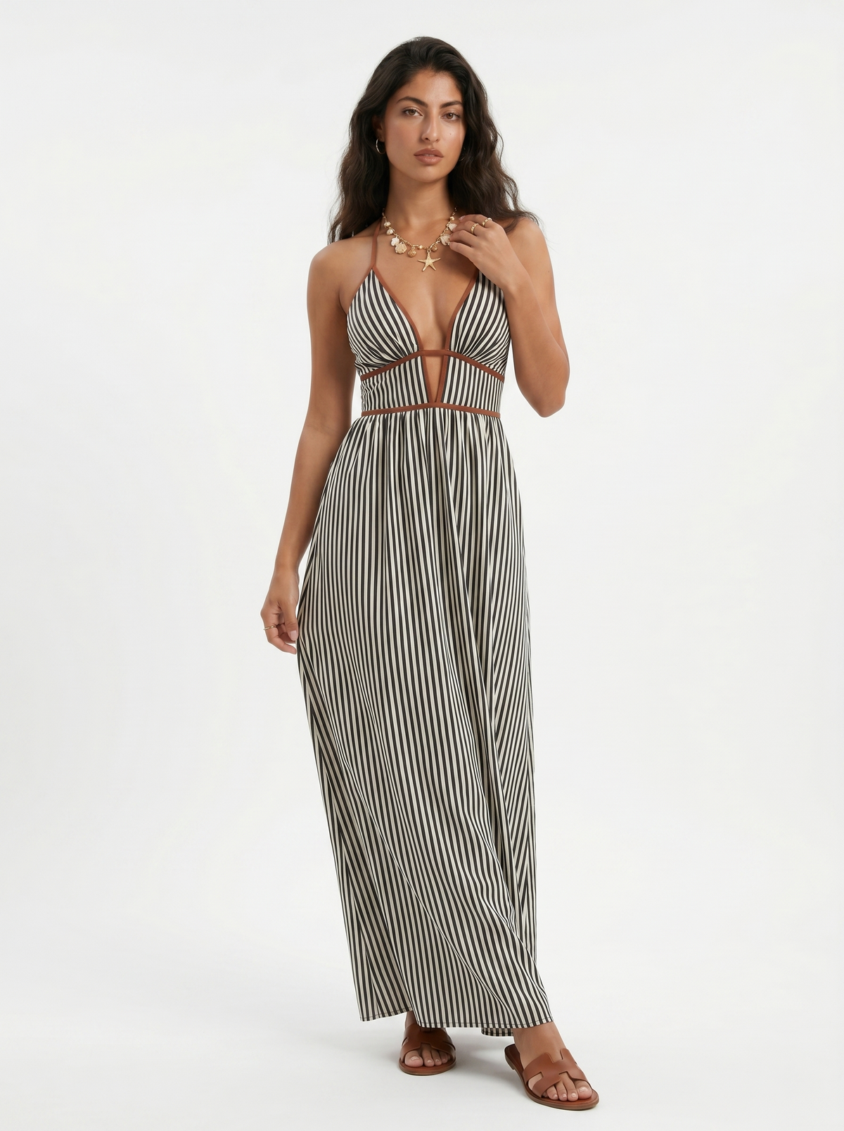 Kayleigh – Flowing Halterneck Summer Dress