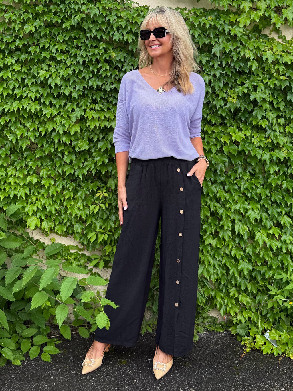 Stunning Italian Pant With Full Length Button Detail | PA271