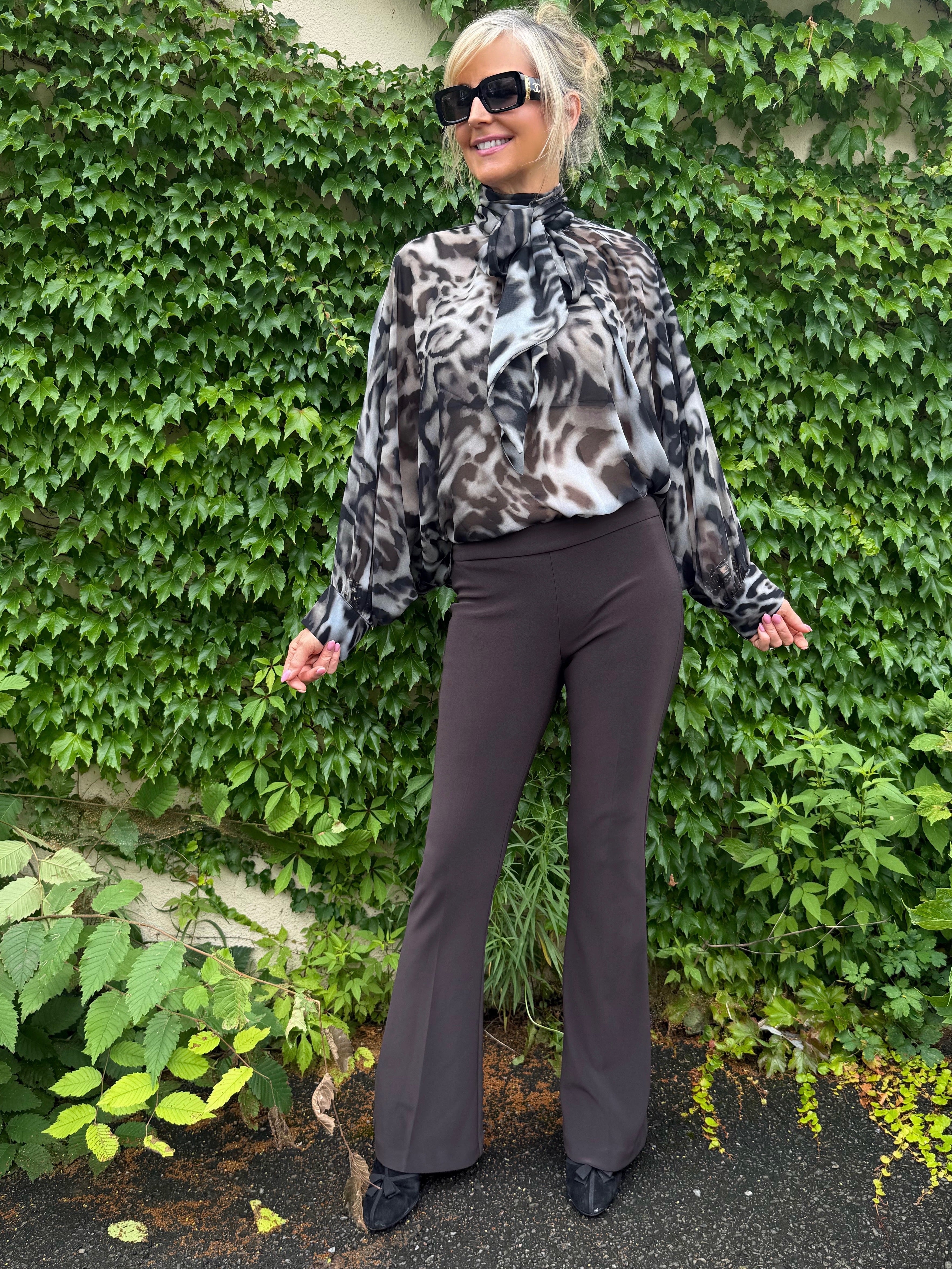 Staff Fave Flared Pant | R698